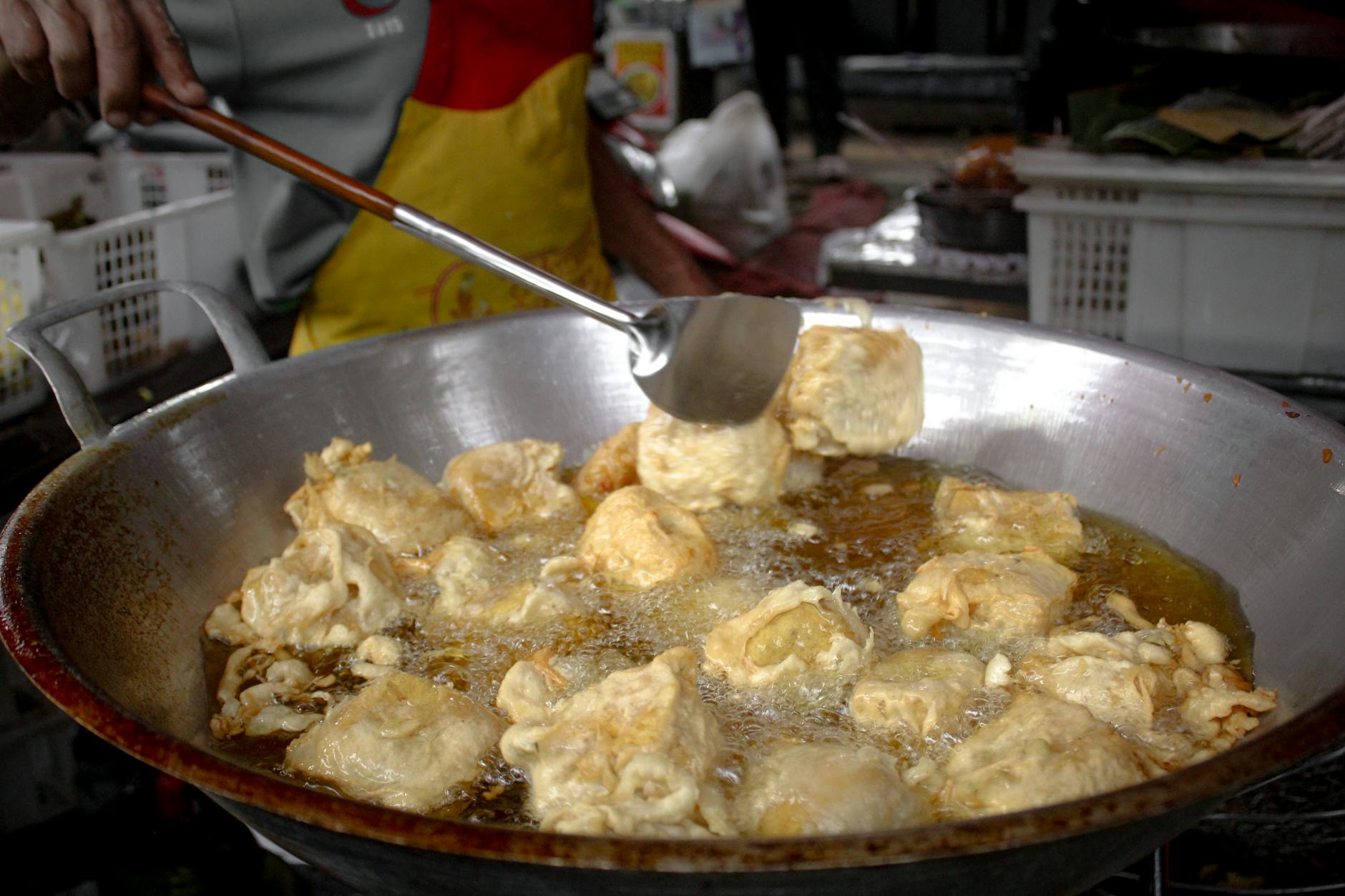 Crispy Air Fryer Tofu with Soy Glaze