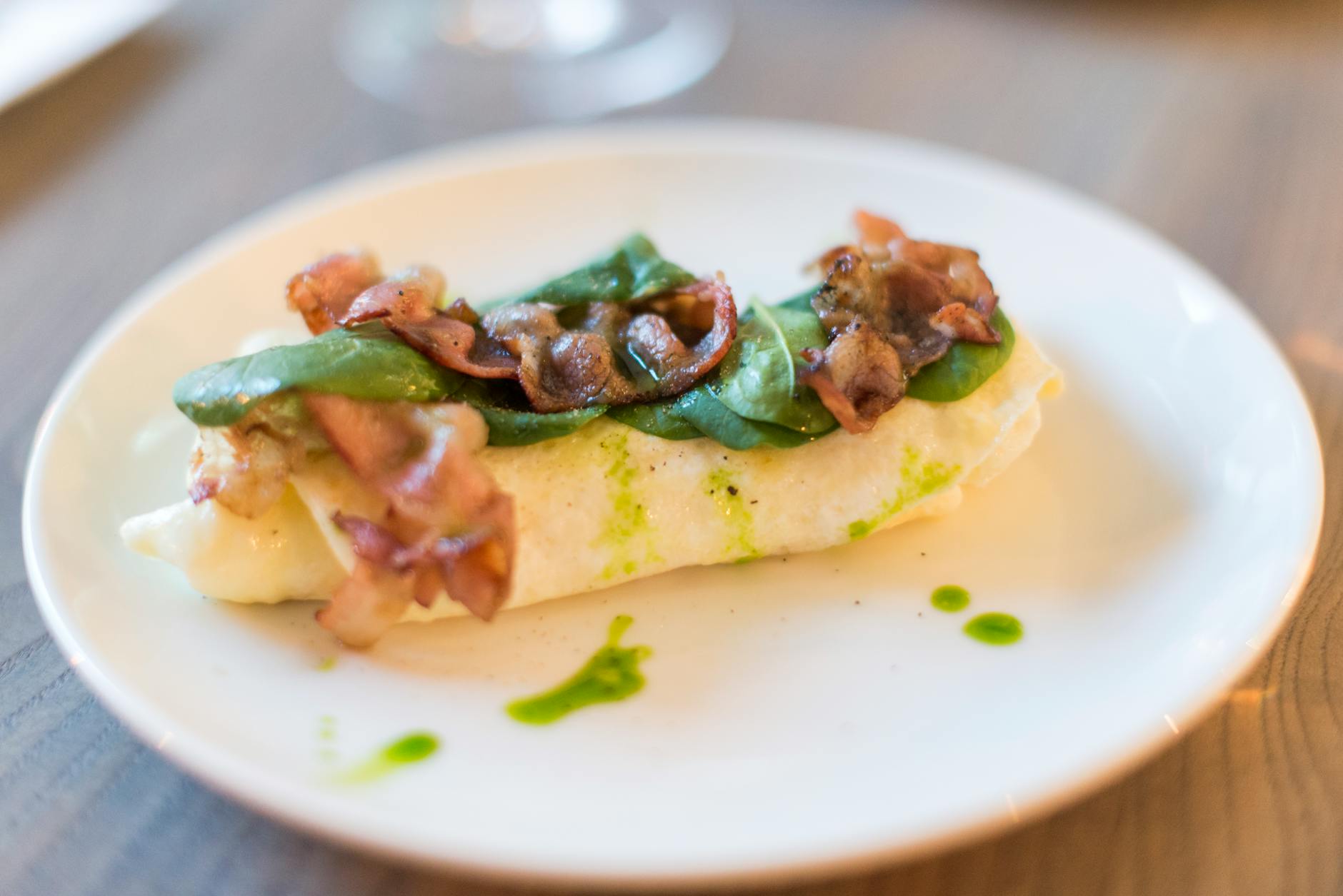 Crispy Bacon & Spinach Egg White Omelette