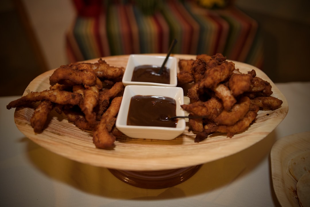 Crispy Chicken Pakora with Tamarind Dip