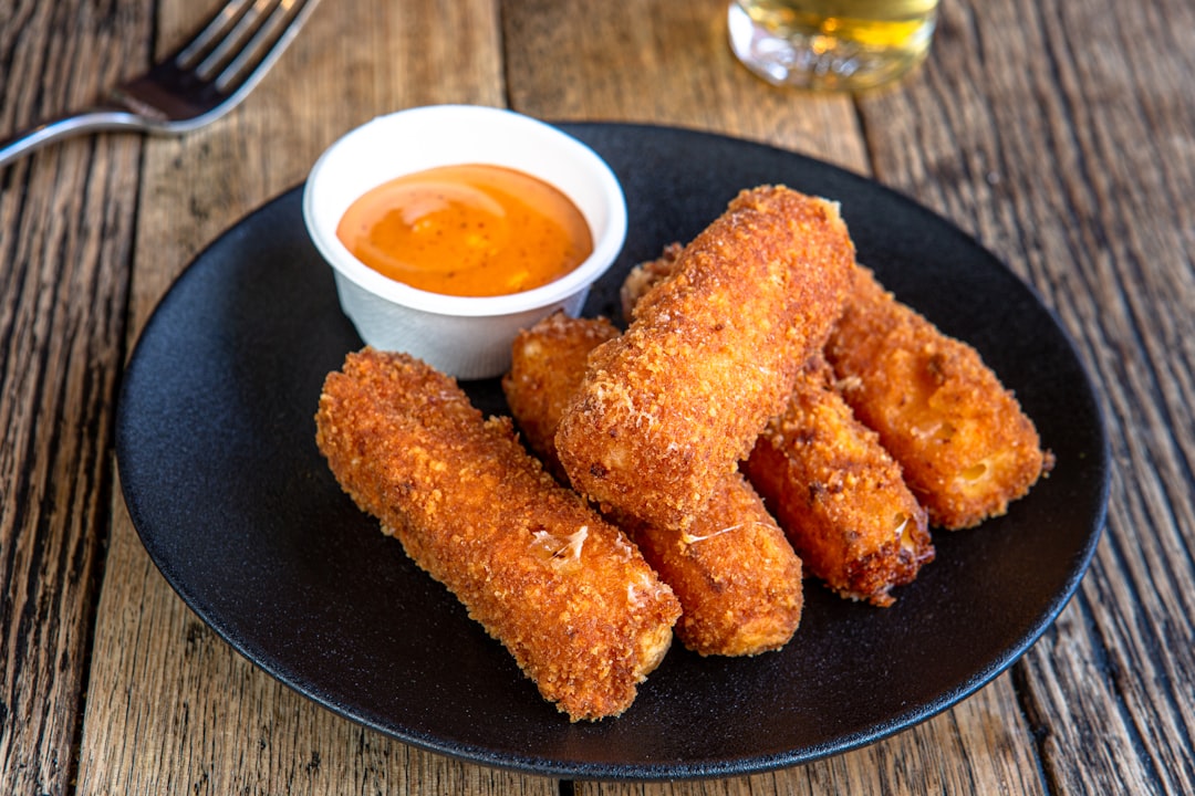 Crispy Fried Mozzarella Sticks