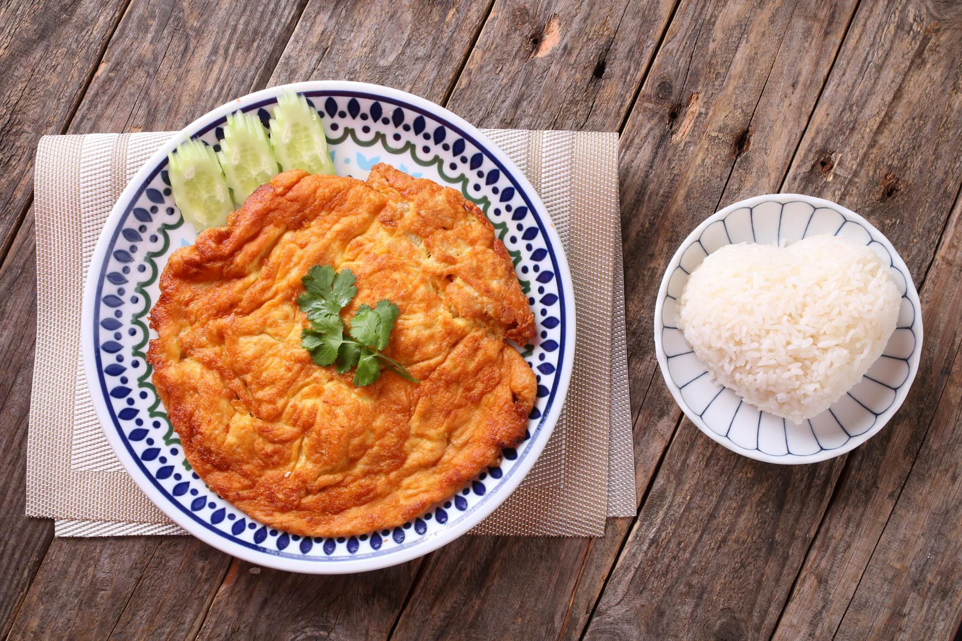 Crispy Pork Omelette (Kai Jeow Moo Sab)