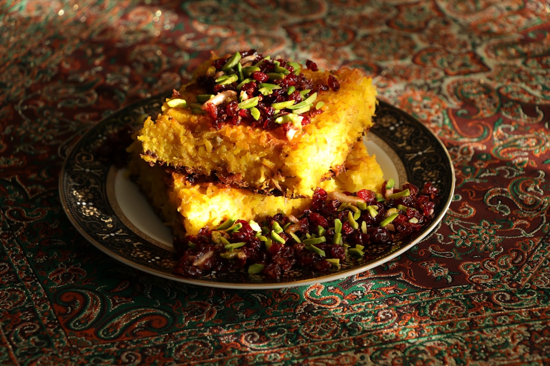 Crispy Rice & Chicken Tahchin