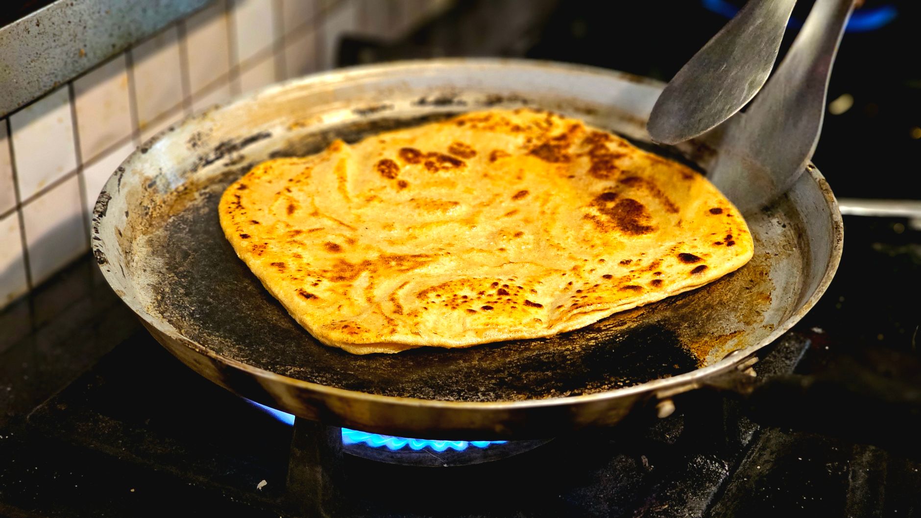 Crispy Roti Canai with Curry Dip
