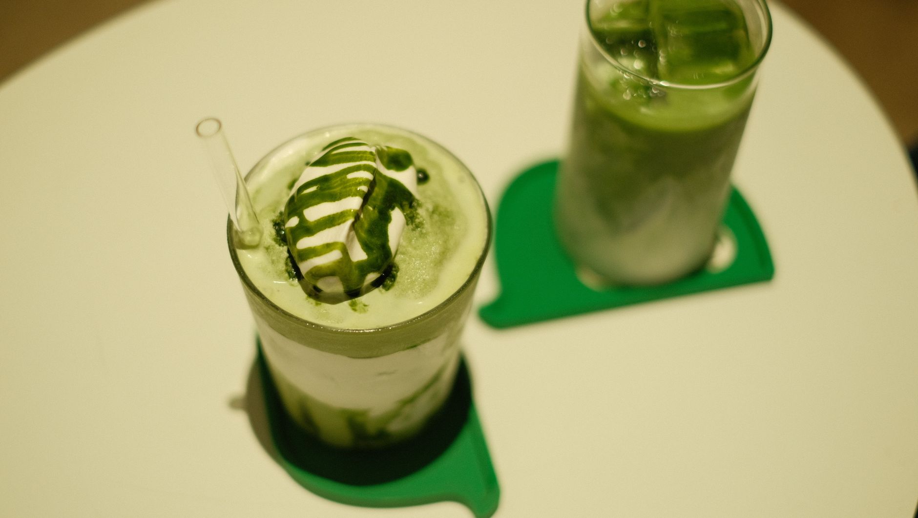 Dalgona Matcha Latte