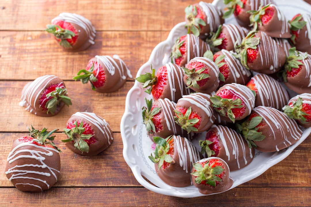 Dark Chocolate Dipped Strawberries