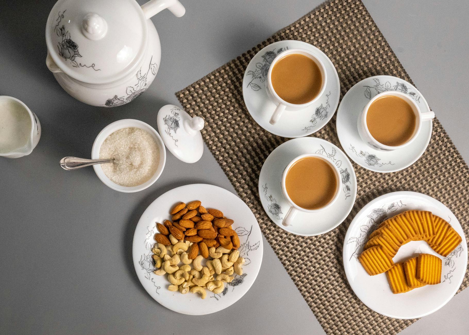 English Breakfast Tea with Milk & Biscuits