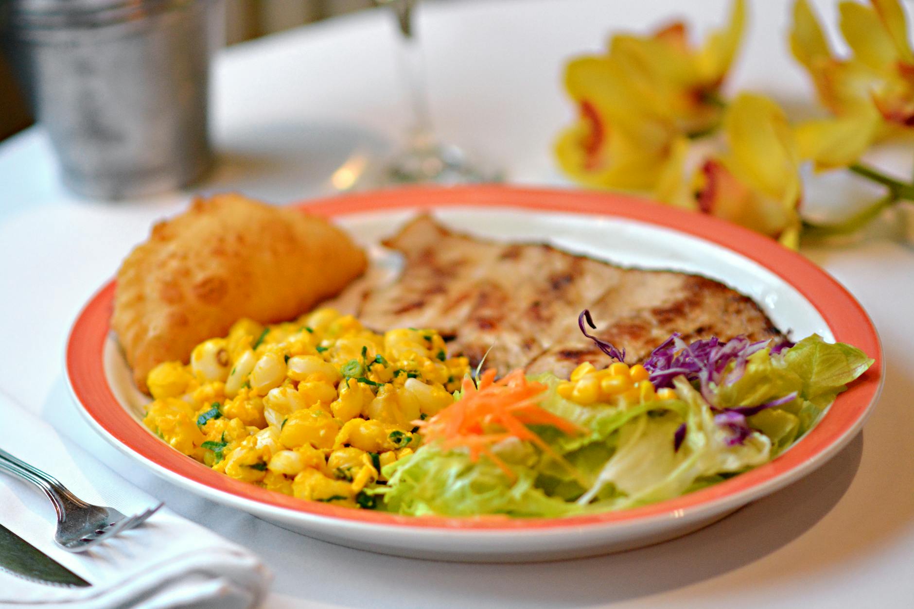 Esquites Salad with Grilled Chicken