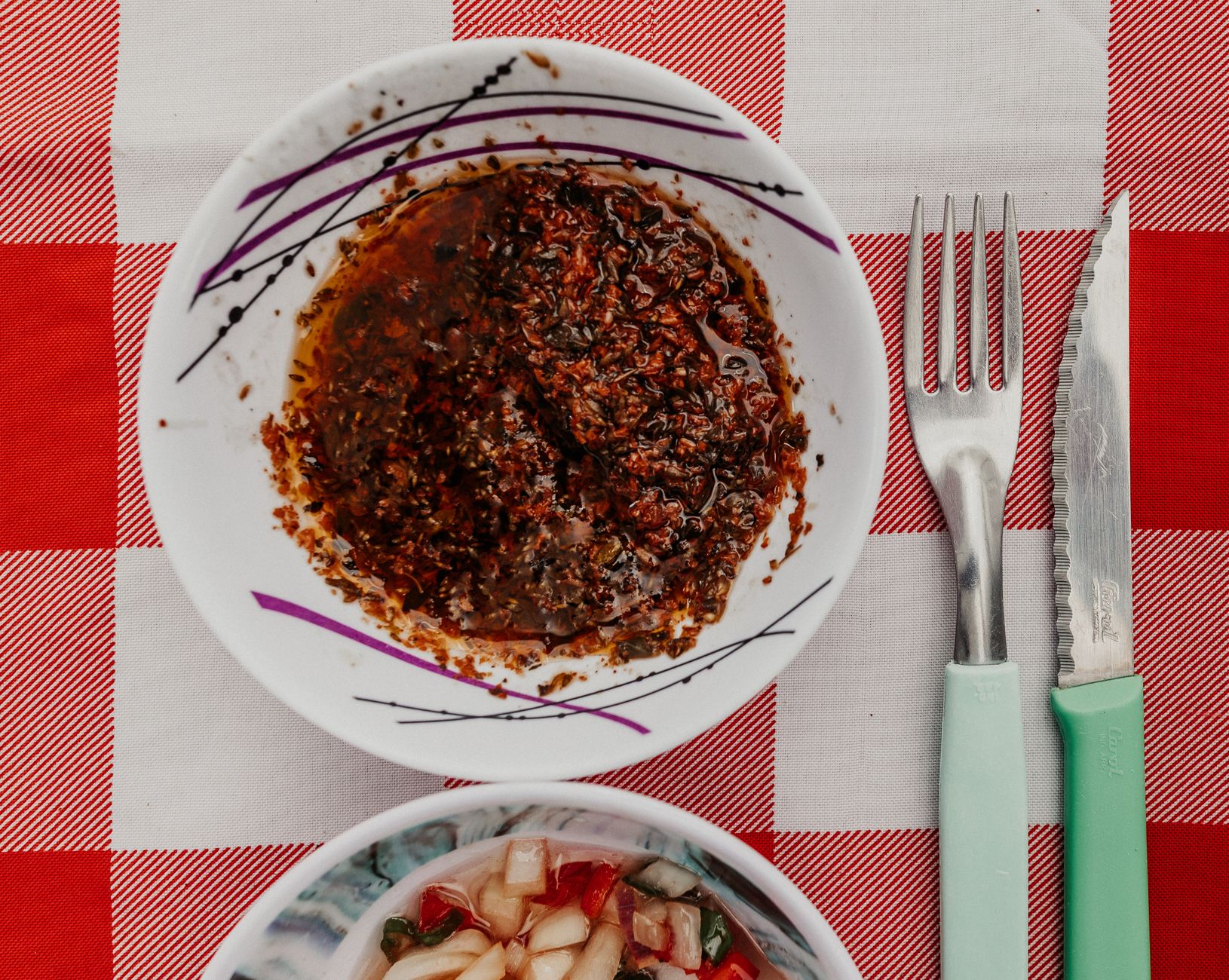 Ezme: Turkish Spicy Tomato-Pepper Salsa