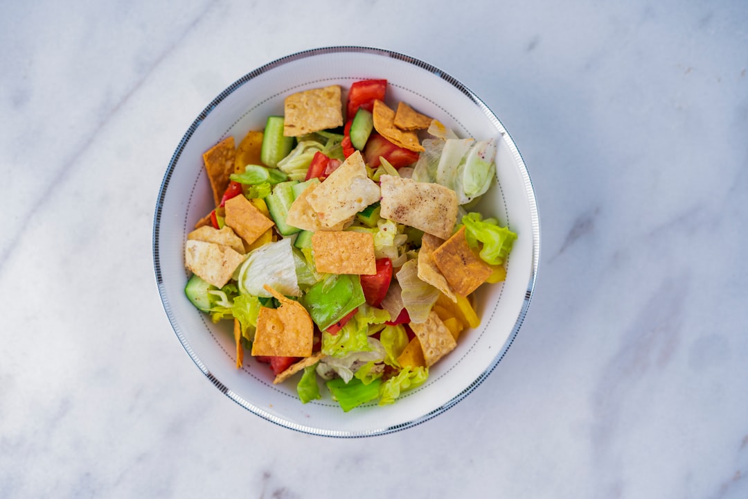 Fattoush with Crispy Halloumi