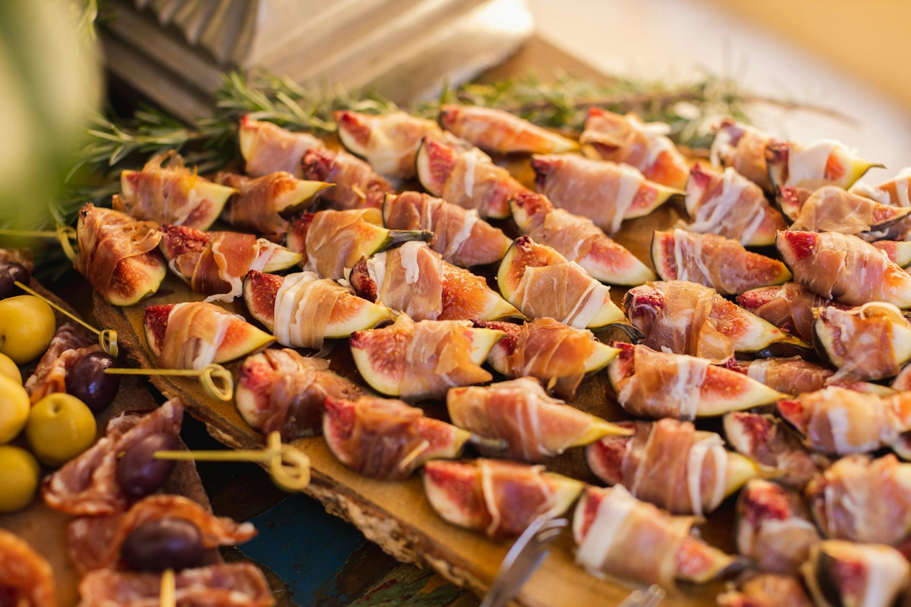 Fig and Prosciutto Salad