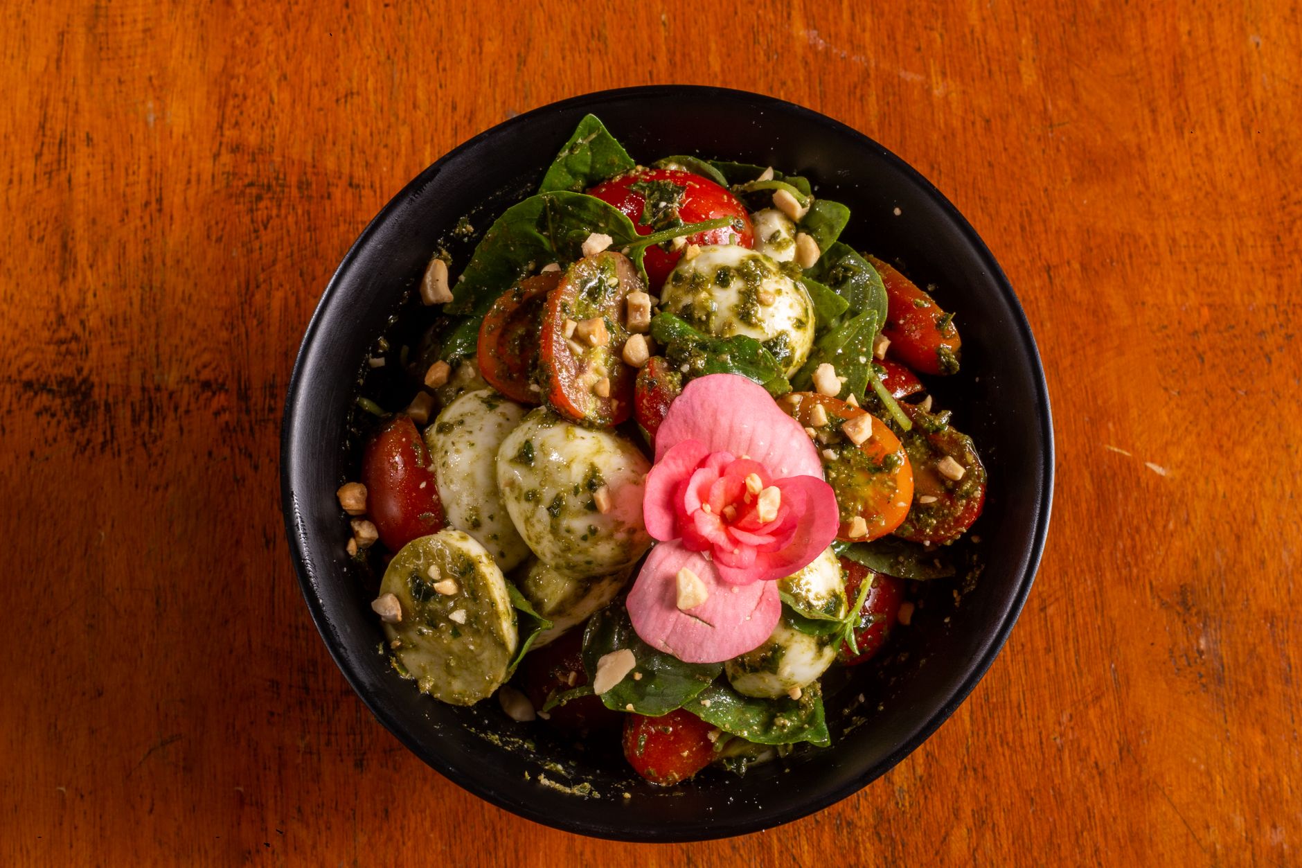 Fresh Caprese Pasta Salad