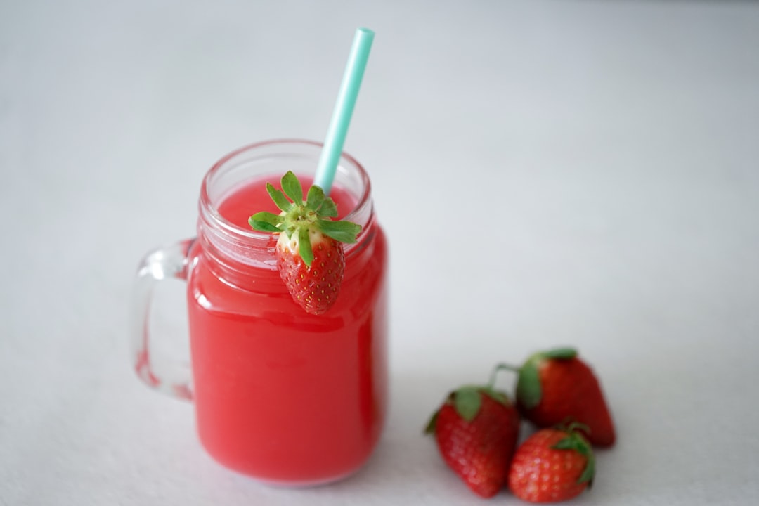 5-Minute Frozen Strawberry Lemonade