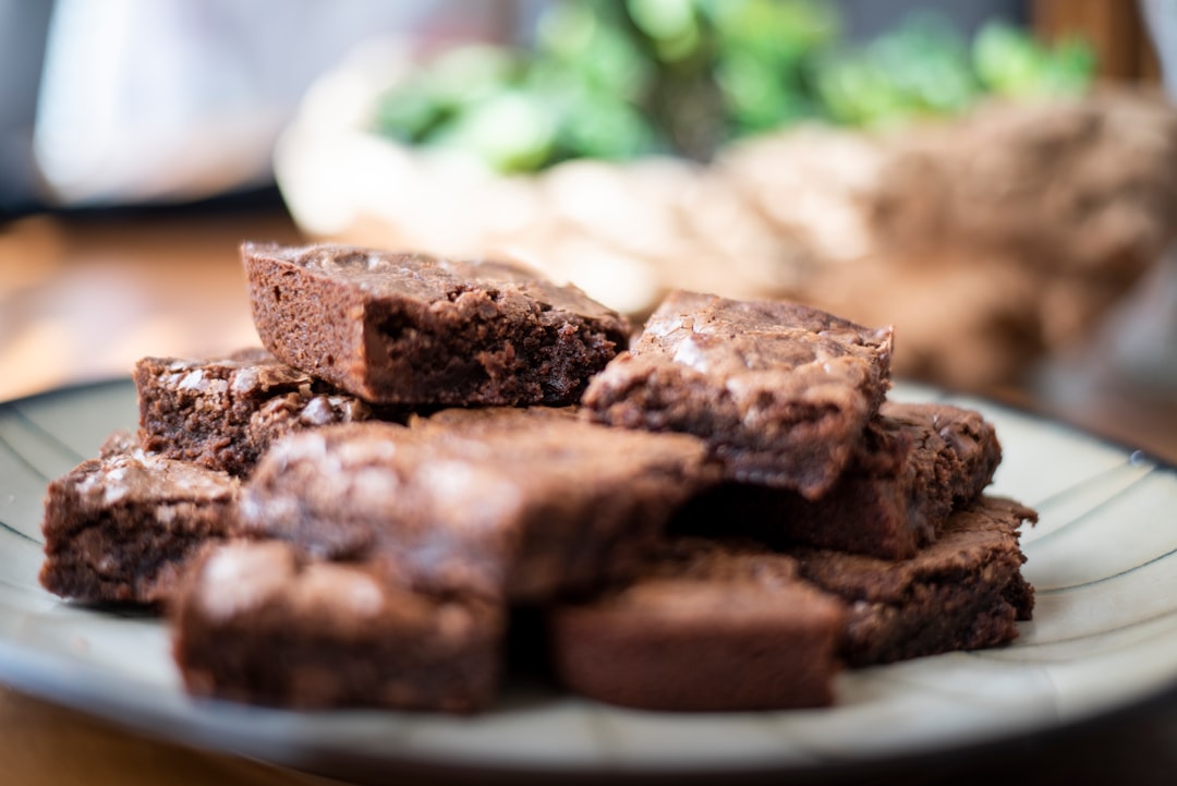 5-Min Fudgy Microwave Brownies