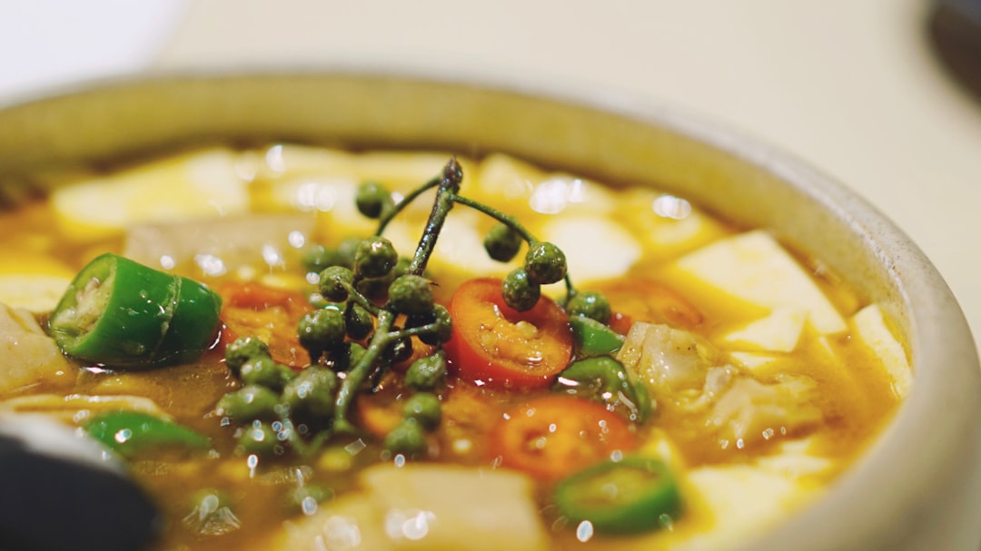 Gaeng Jeud Tao Hu (Thai Clear Tofu Soup)