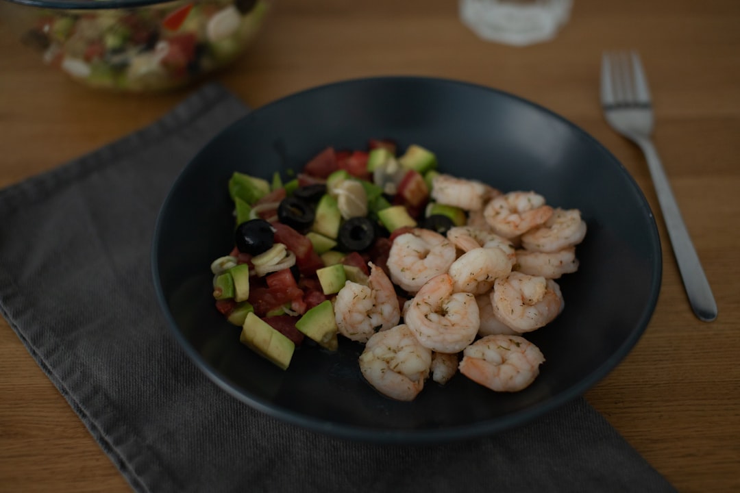 Garlic Shrimp Bowl with Lime Dressing