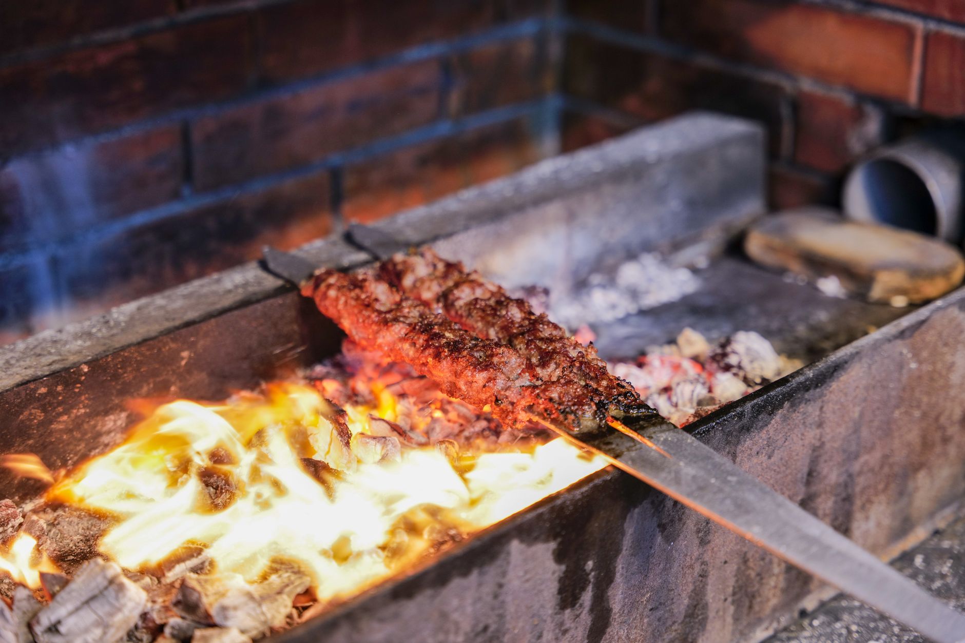 20-Min Garlicky Beef Kebab with Tahini
