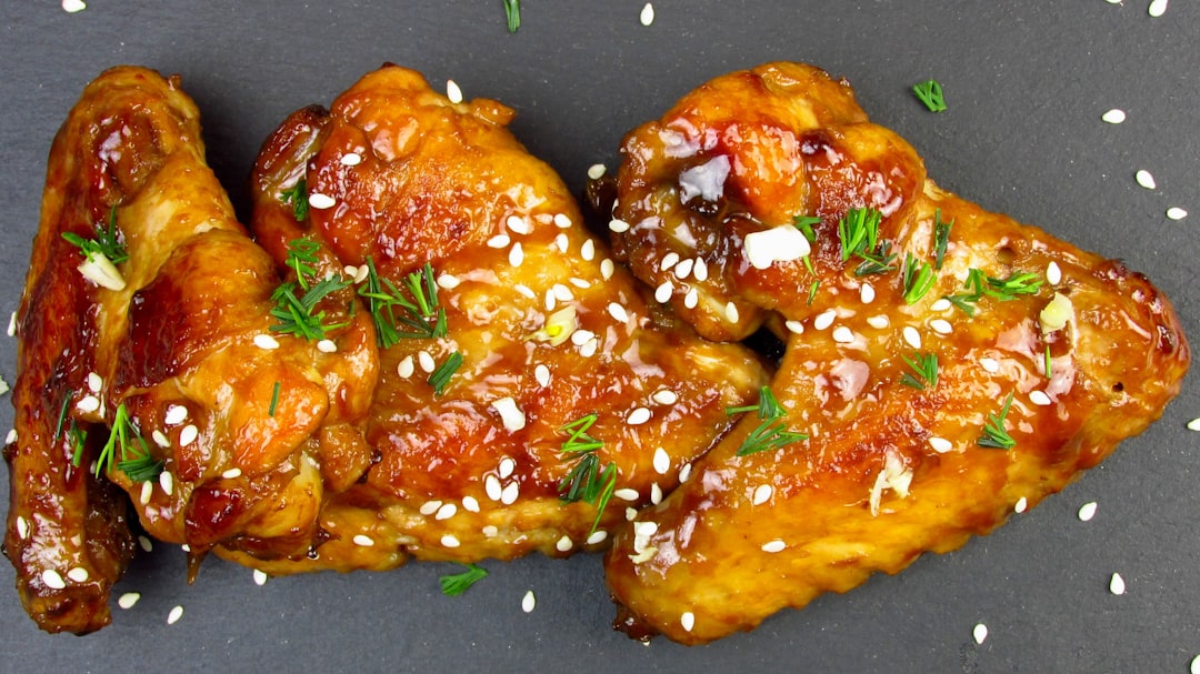 Glossy Soy Sauce Chicken Wings