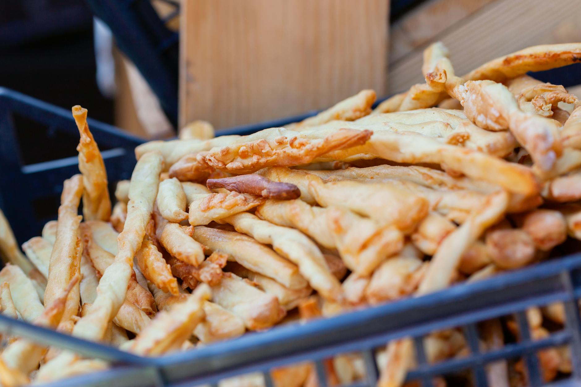 20-Min Grissini Torinesi — Crispy Italian Breadsticks