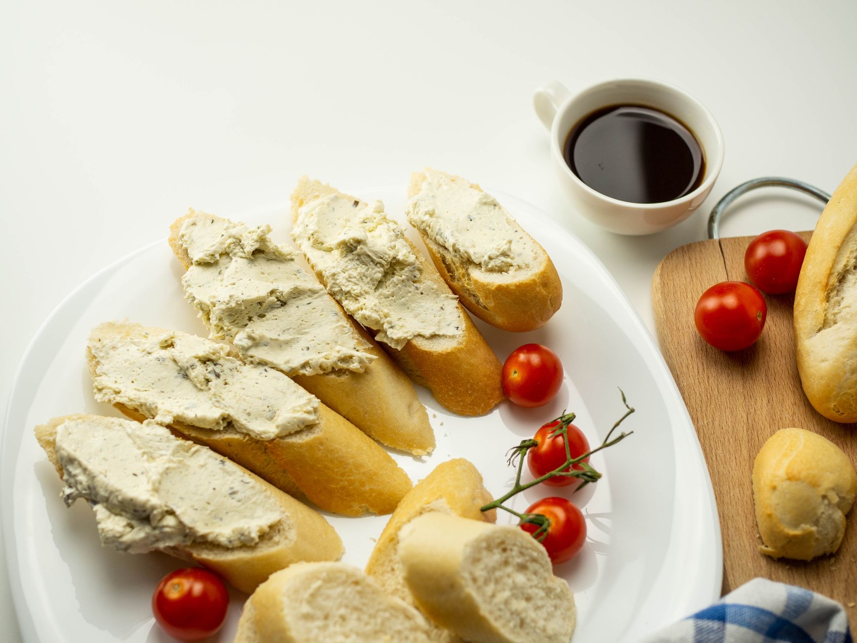 Herby Whipped Cheese Spread