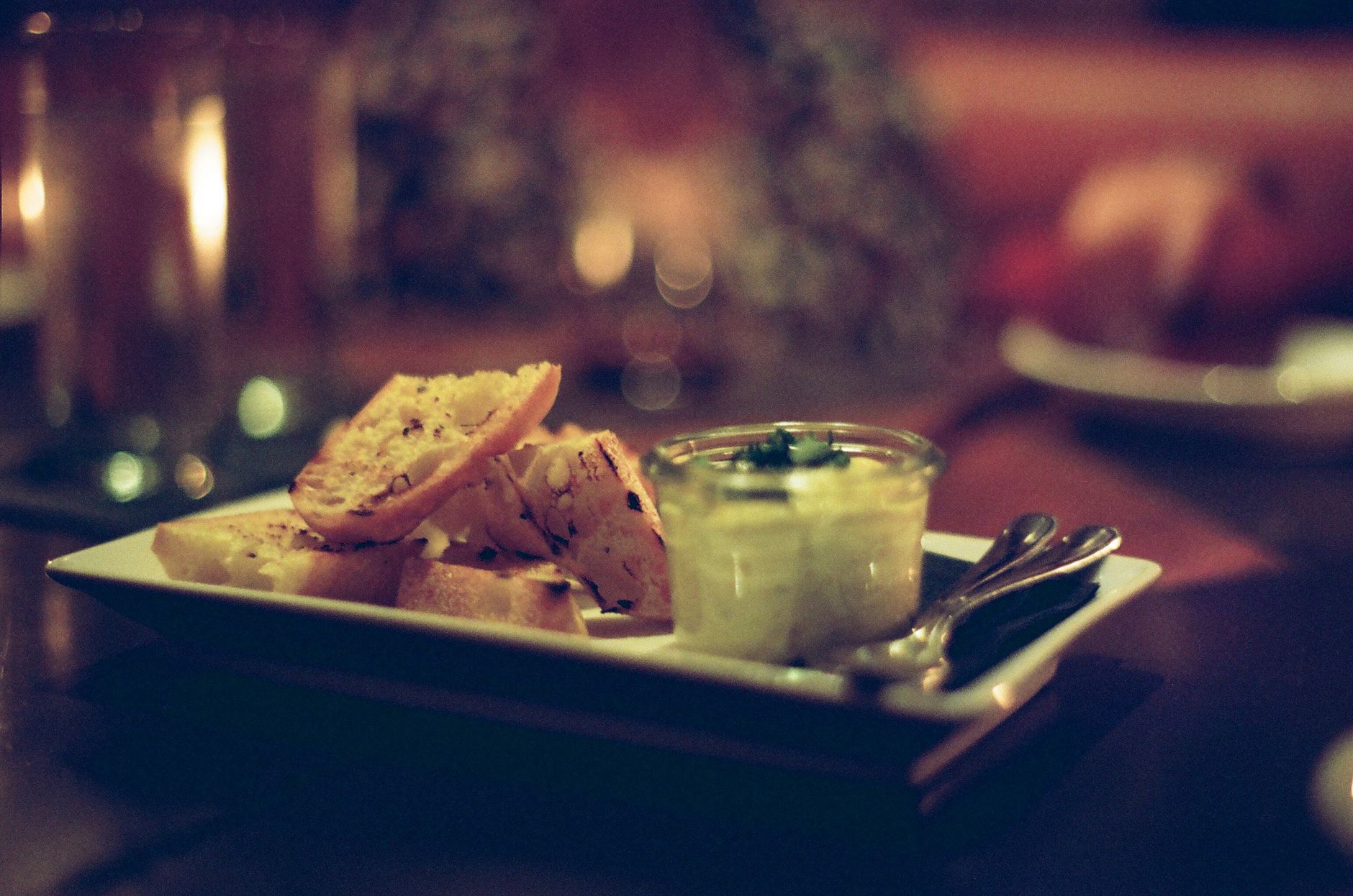 Herby Yogurt Dip With Crispy Bread