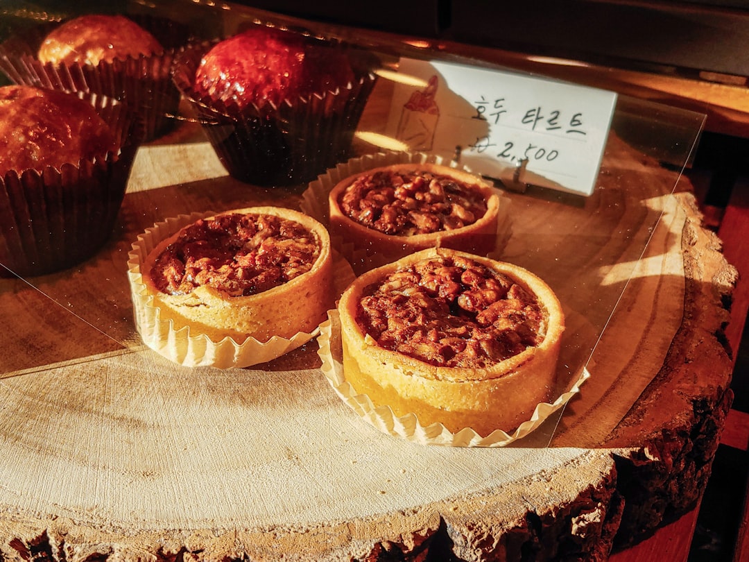 Hodugwaja (Red Bean Walnut Pastries)