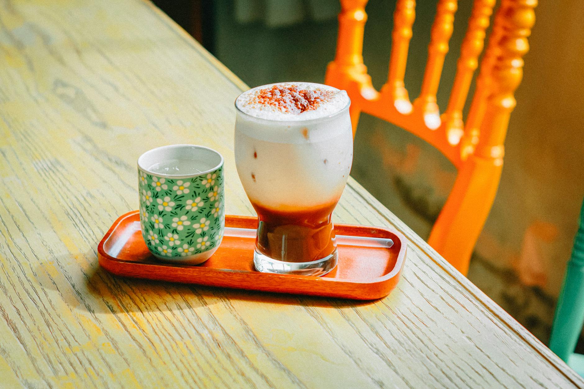 Iced Hojicha Latte