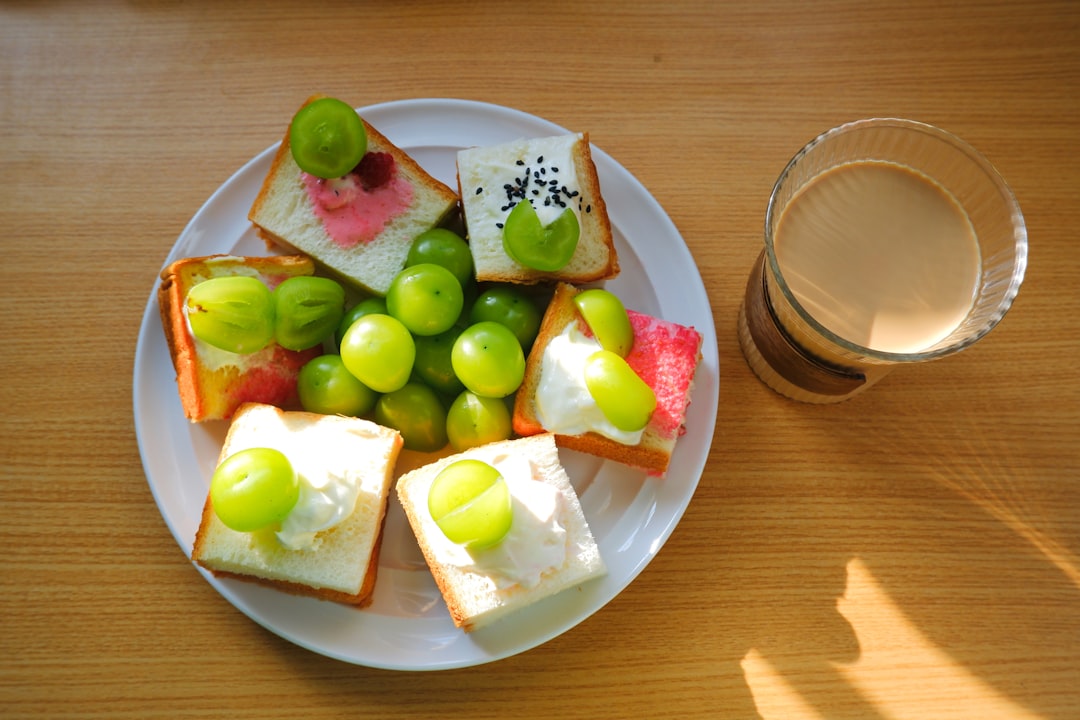 Japanese Fruit Sando with Grapes & Milk Tea