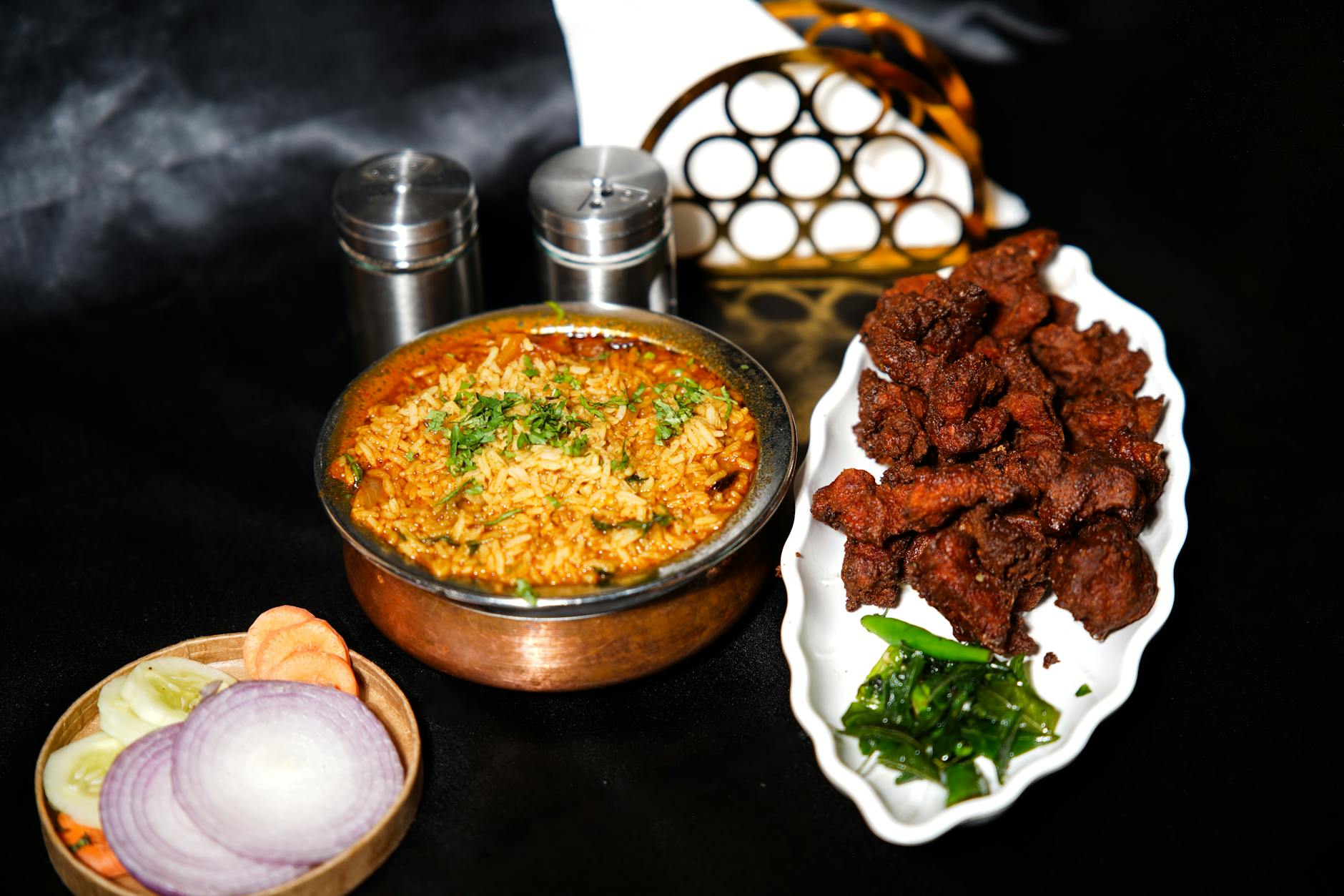 20-Min Jungli Maas (Spicy Lamb Skillet)