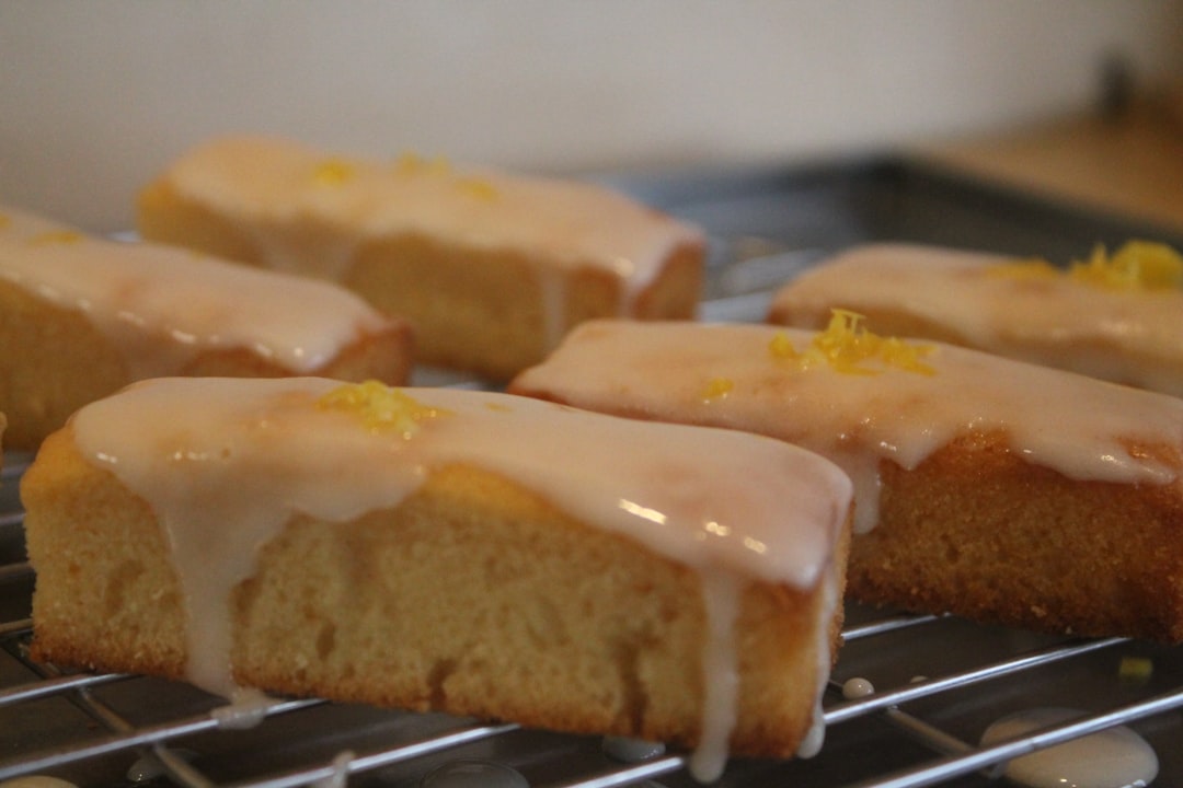 Lemon Drizzle Cake