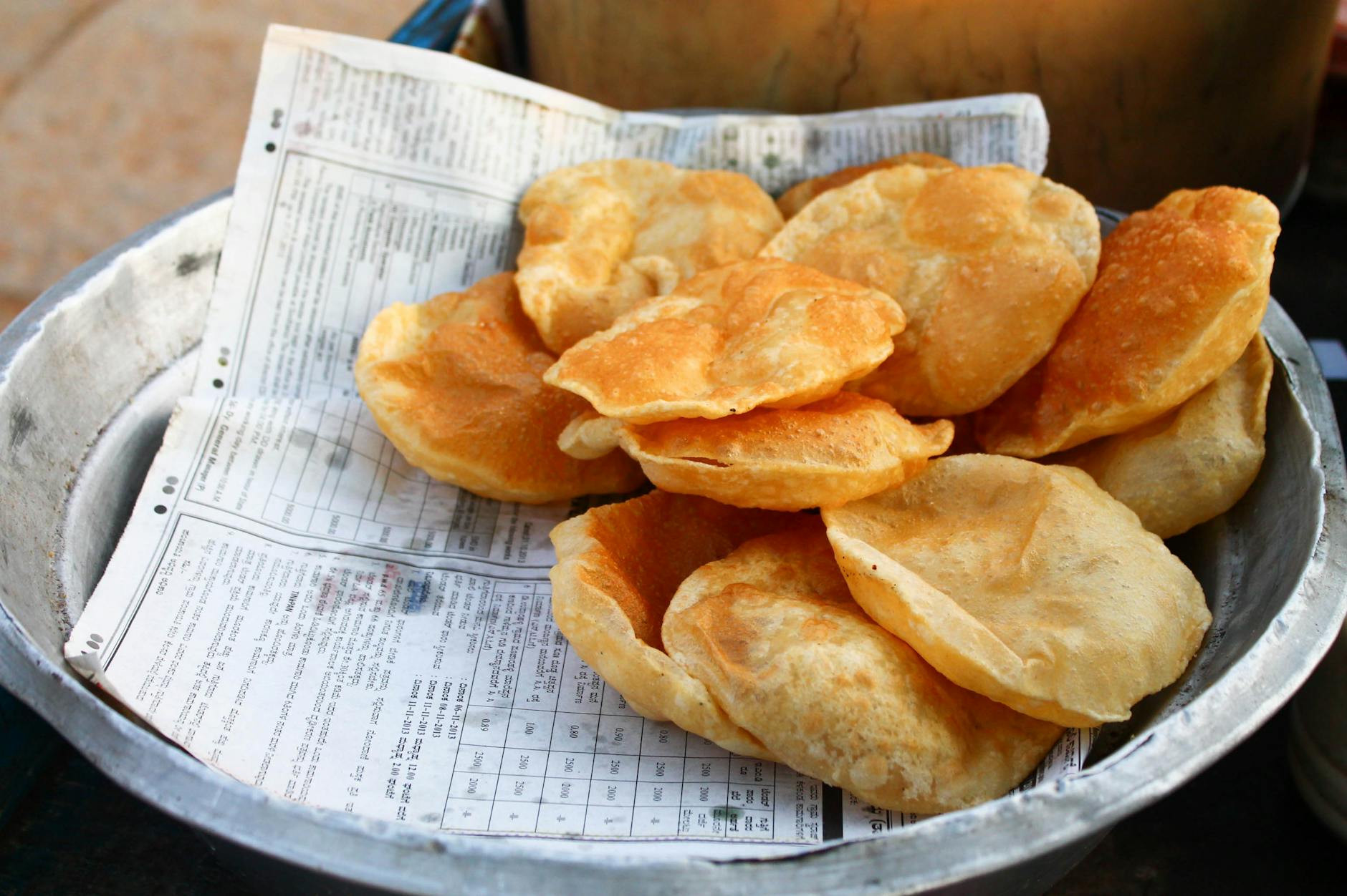 Luchi with Aloor Dum