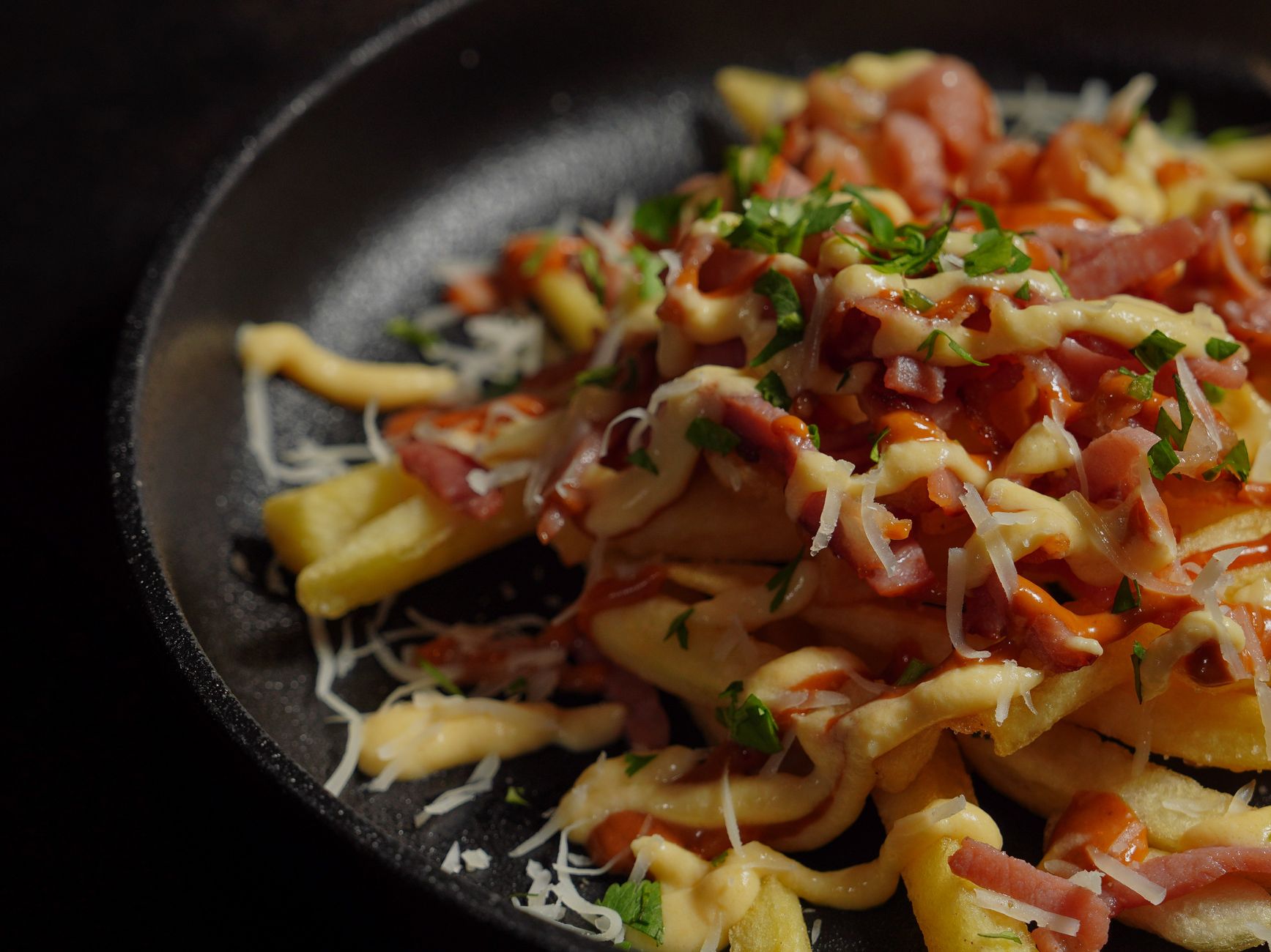 5-Minute Nacho Cheese Fries
