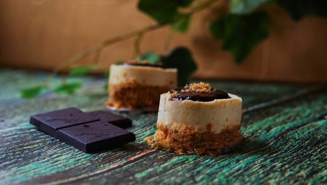 No-Bake Cheesecake Bites