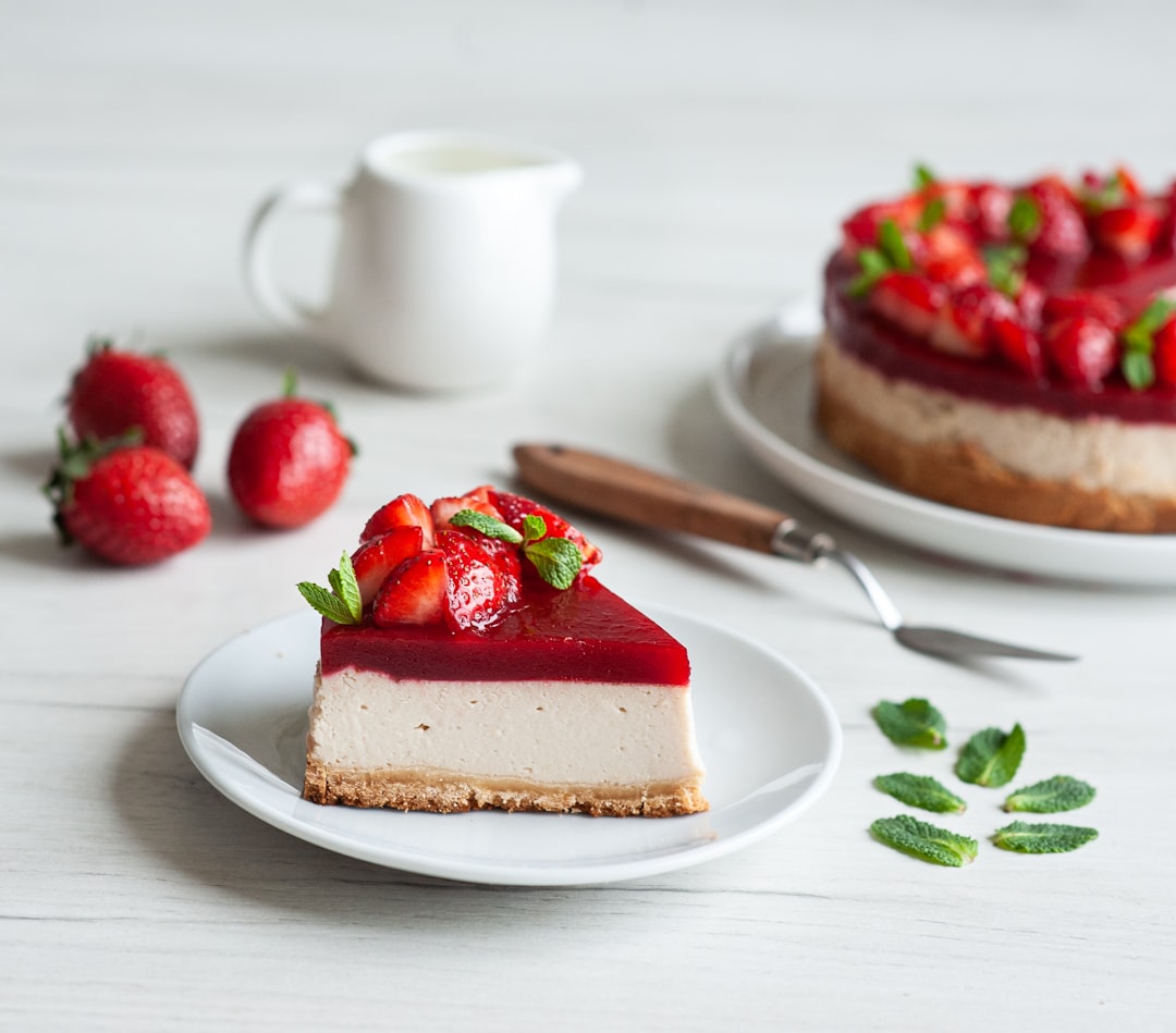 No-Bake Strawberry Cheesecake