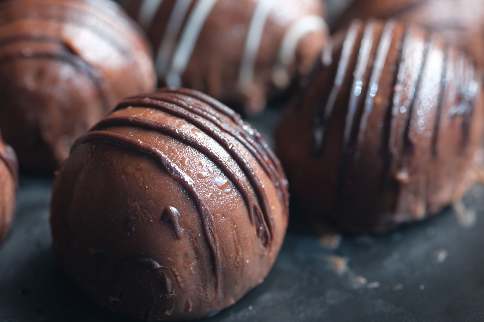 Oreo Truffles — 15-Min No-Bake