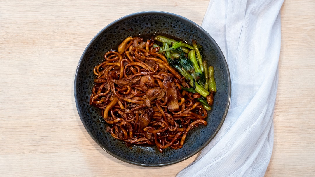 Pad See Ew Neua (Thai Black Soy Beef Noodles)