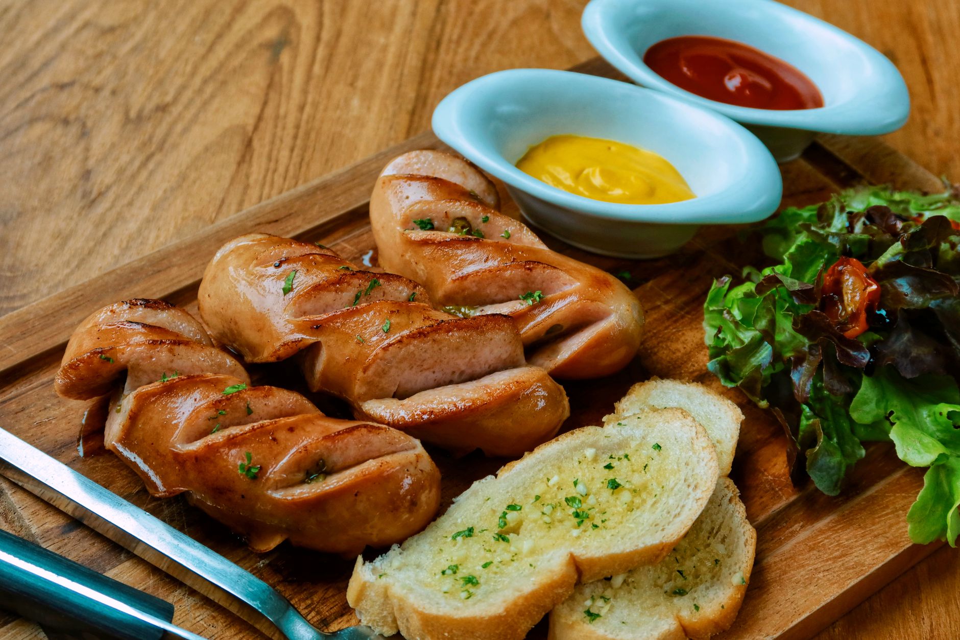 Pan-Fried Bockwurst with Beer Onions