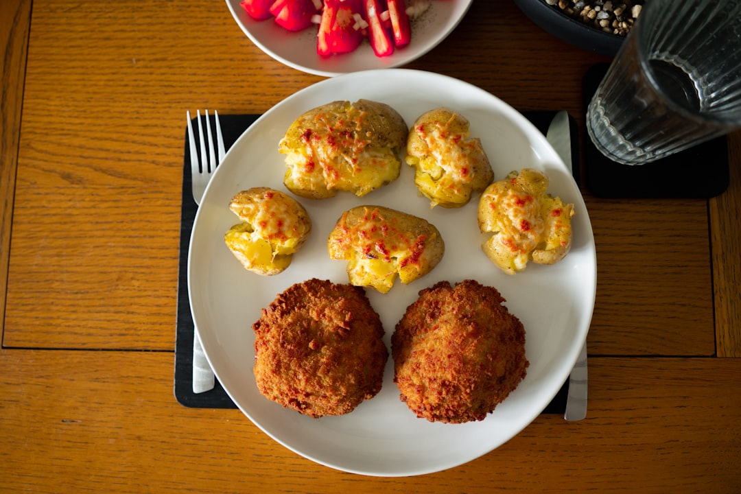 Pan-Fried Salmon Cakes