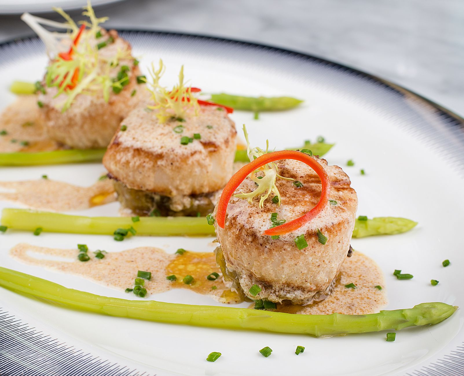 Pan-Seared Scallops with Asparagus & Lemon Butter
