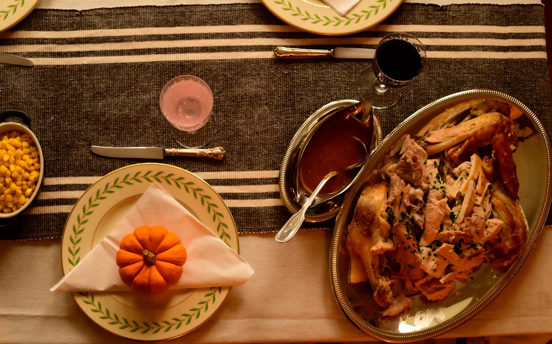 Pan-Seared Turkey Neck Gravy
