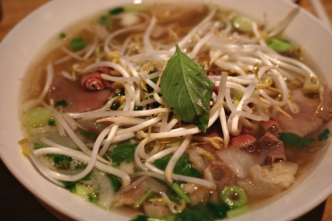 20-Min Pho Tai — Rare Beef Noodle Soup