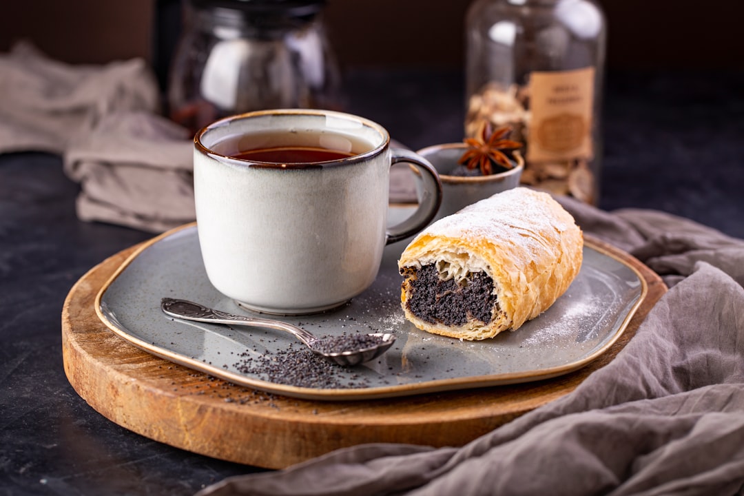 Polish Poppy Seed Roll (Makowiec)