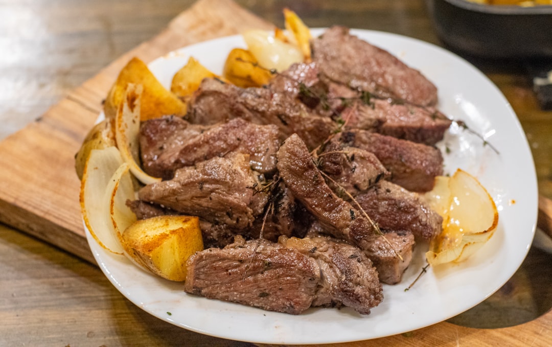 25-Min Pork Ribs with Roasted Potatoes & Onions