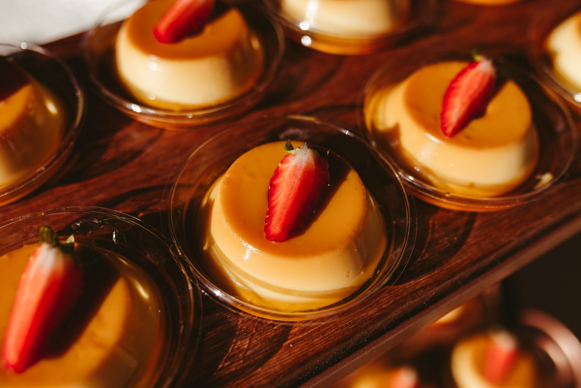Pudim Flan with Strawberries