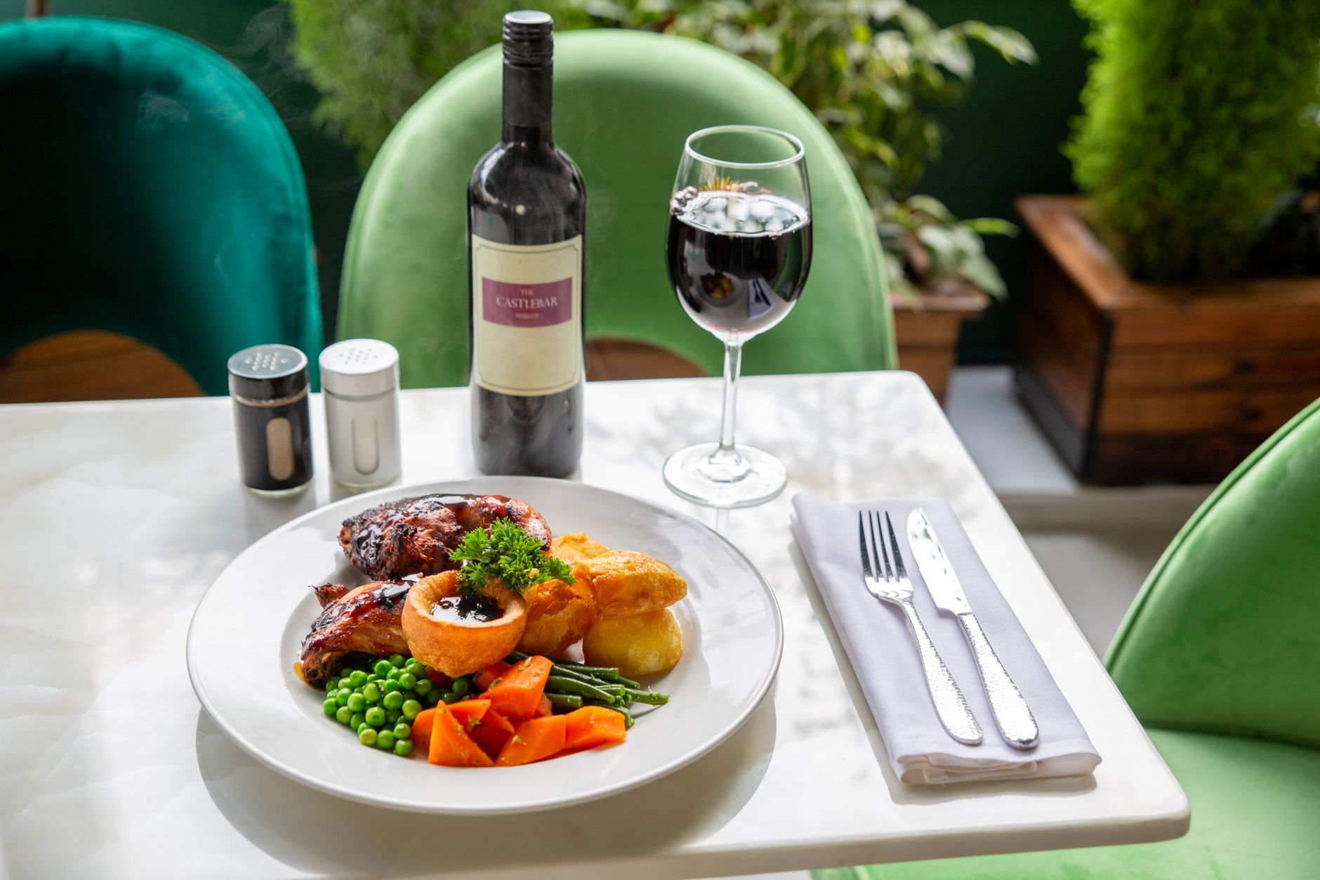 25-Min Beef Roast with Roasted Veg & Crispy Potatoes