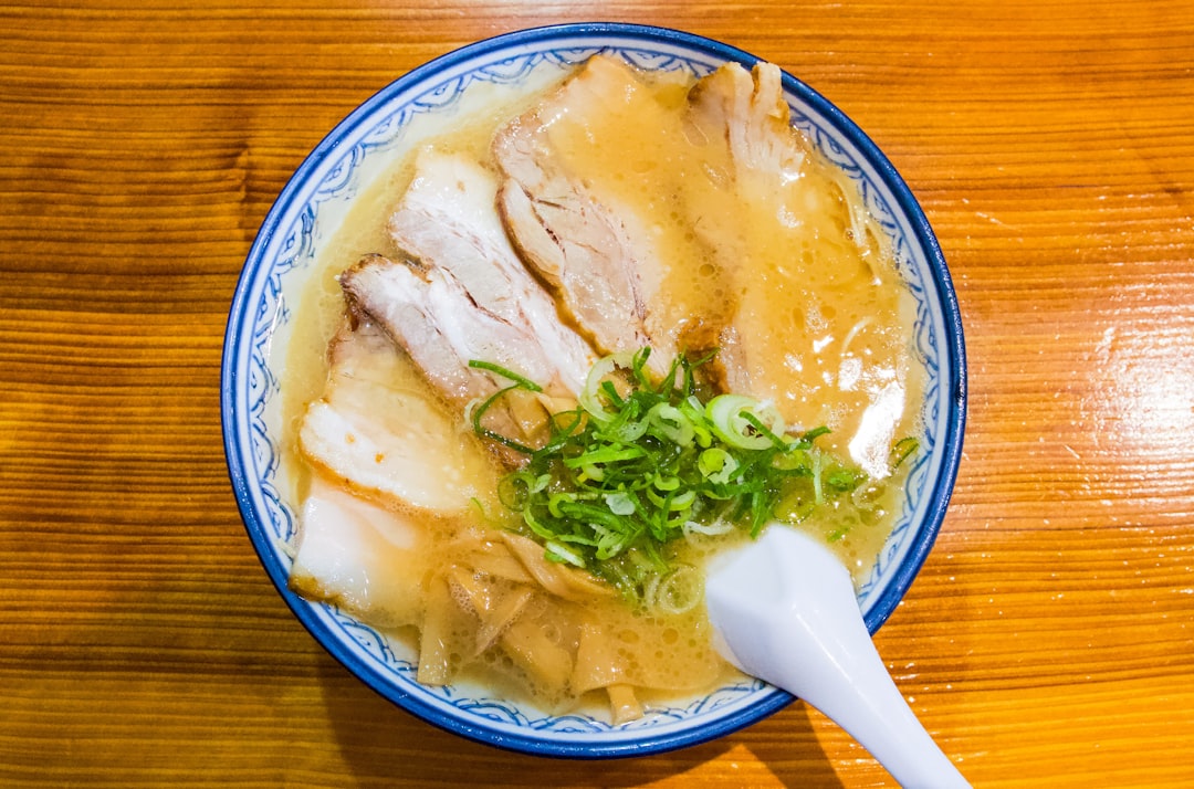 Quick Tonkotsu Ramen