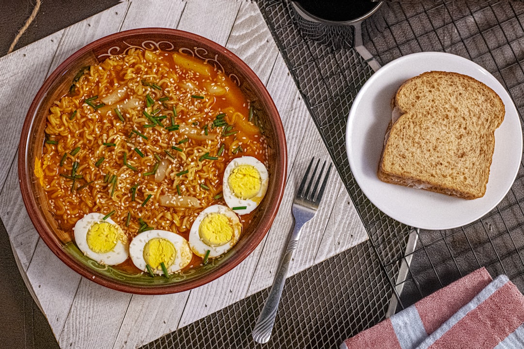 Rabokki — Korean Noodles, Eggs & Bread