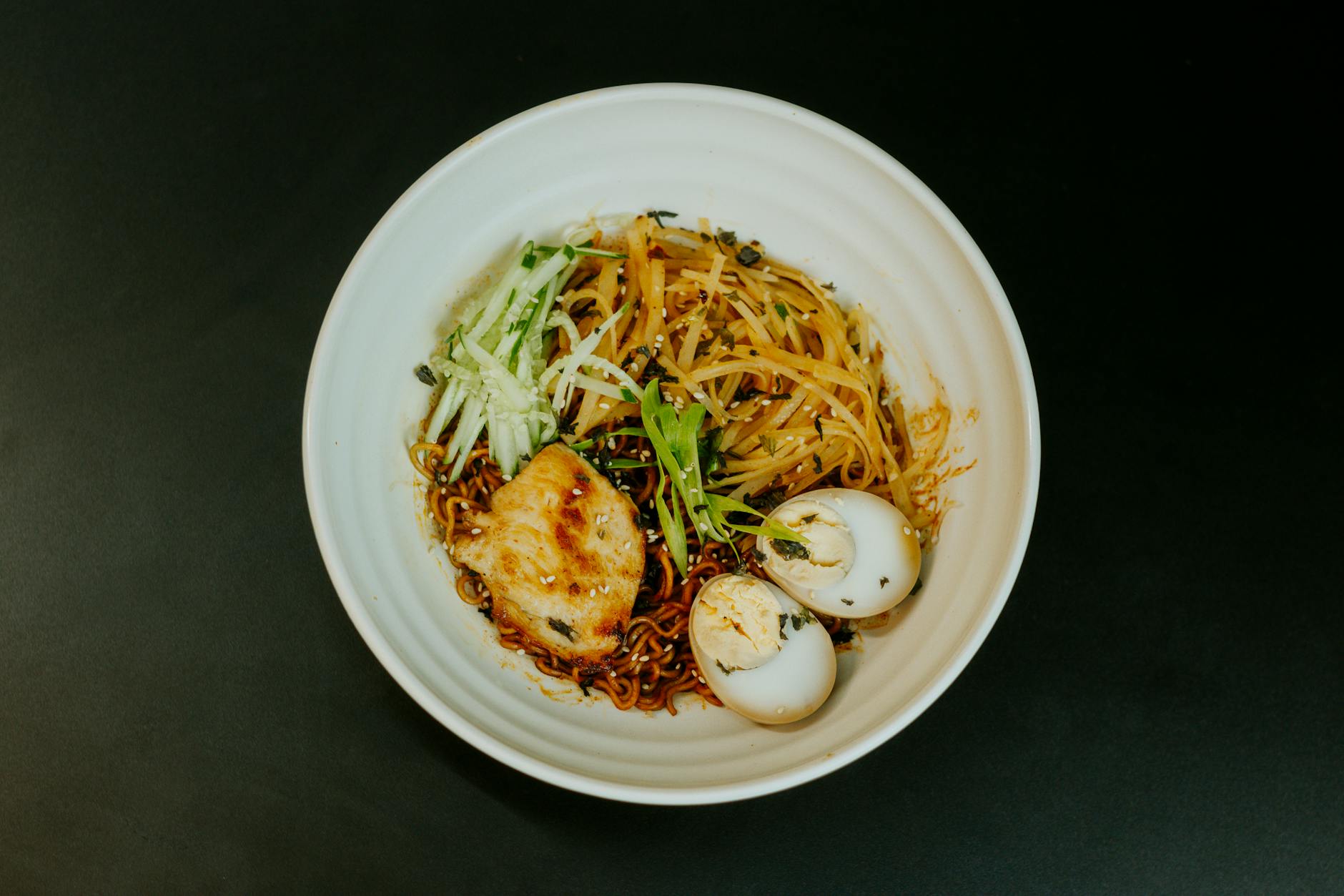10-Min Ramyeon Bowl with Egg & Dumpling