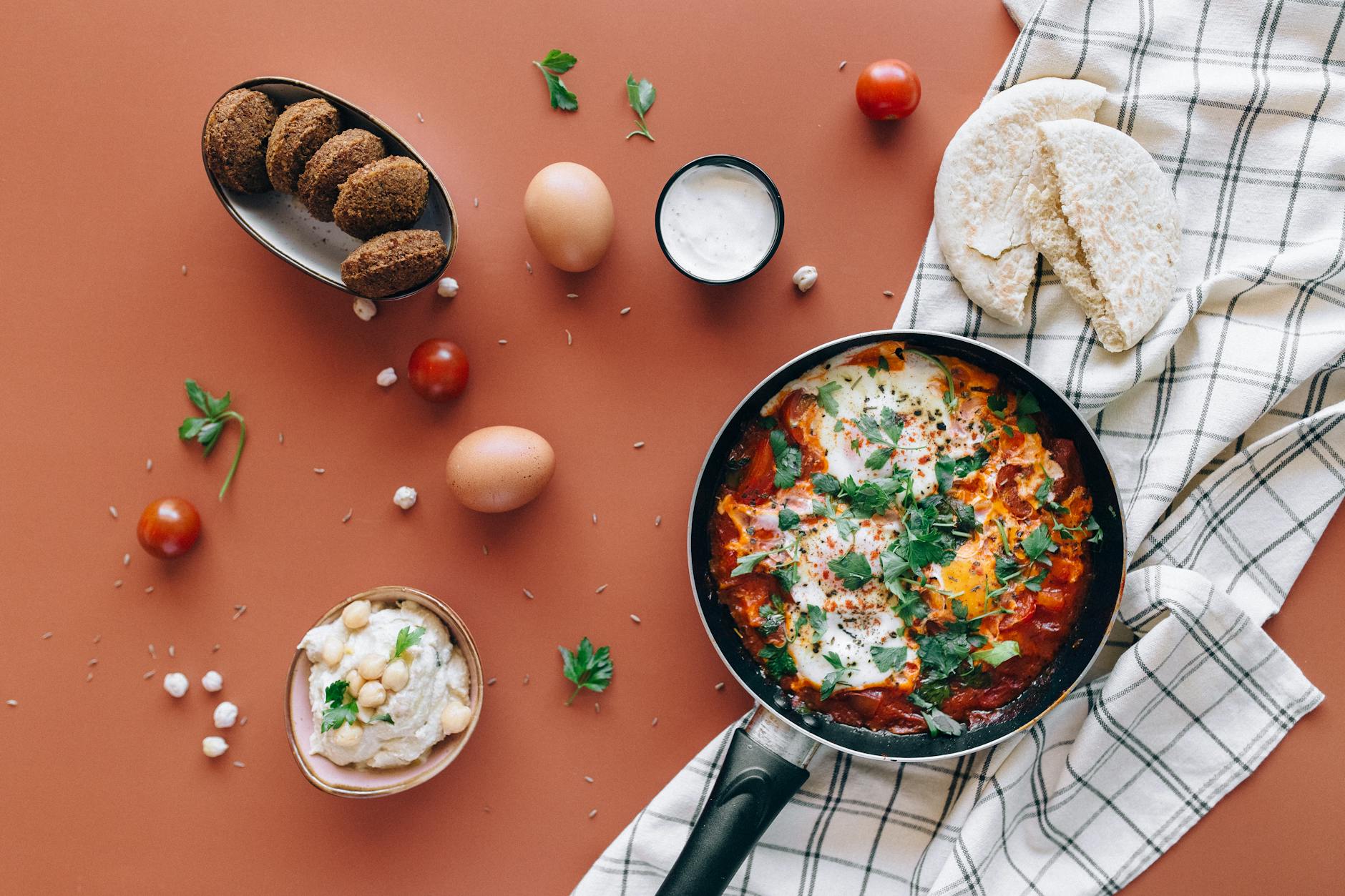 Shakshuka Breakfast Skillet