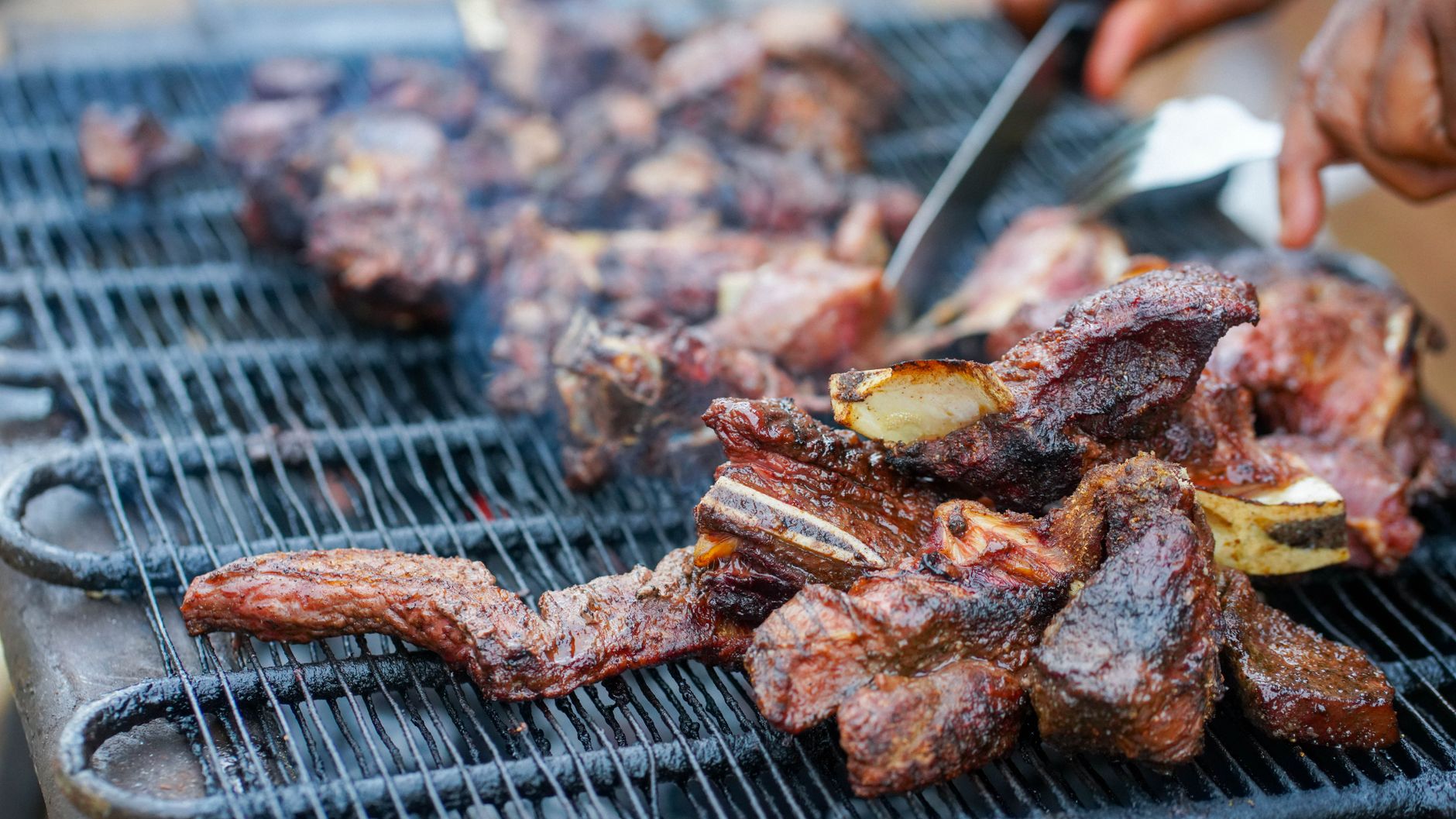 20-Minute Smoked Neck Bones with Gravy