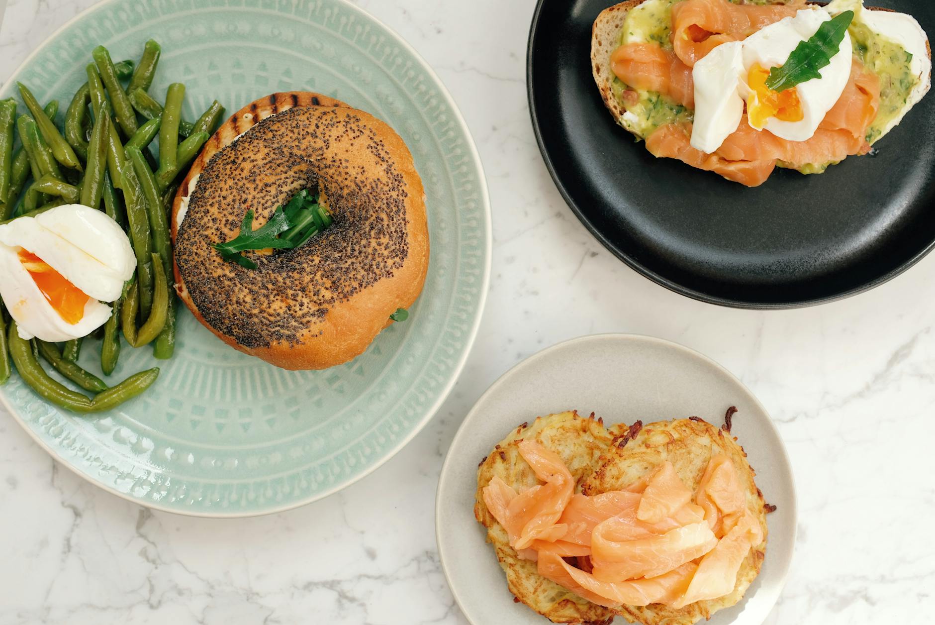 Smoked Salmon & Egg Breakfast Bagel
